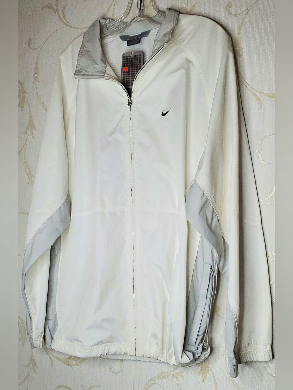 Nike Jacket White/Gray NWT NEW W/tags Mens LARGE Y2K Style